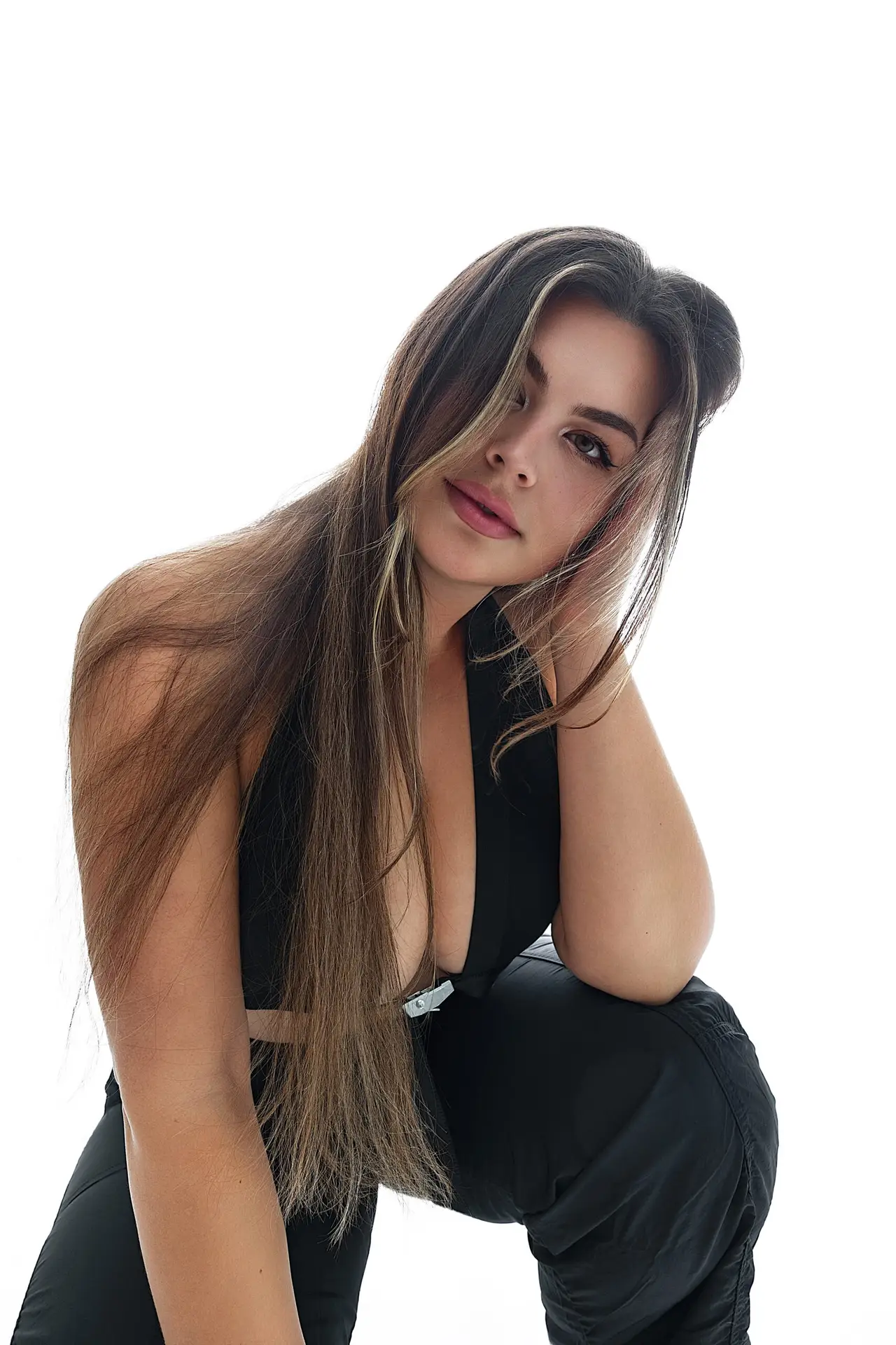 Camilla V — press photo